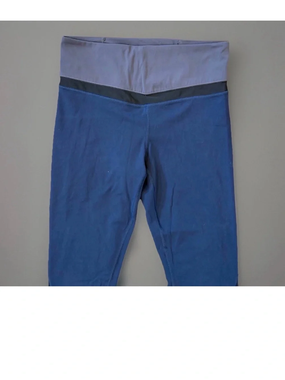 ATHLETA Leggings Womens Medium Blue Elevation 7/8 Tight Active Powervita Ankle